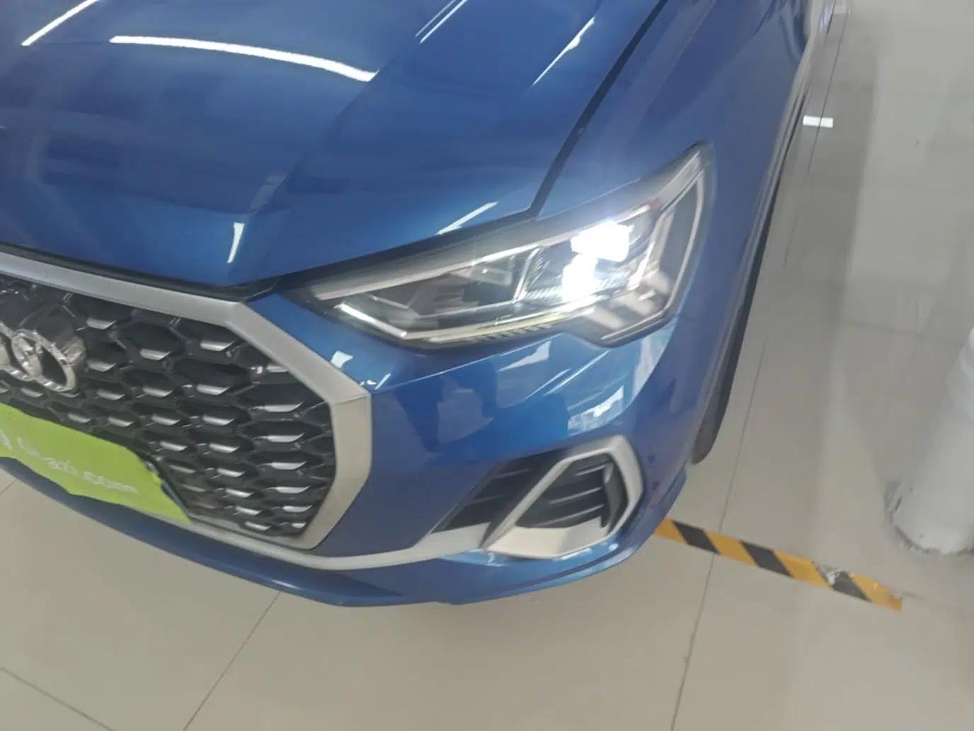 Audi Q3 Sportback 2020 40 TFSI Fashion Model — миниатюра 8