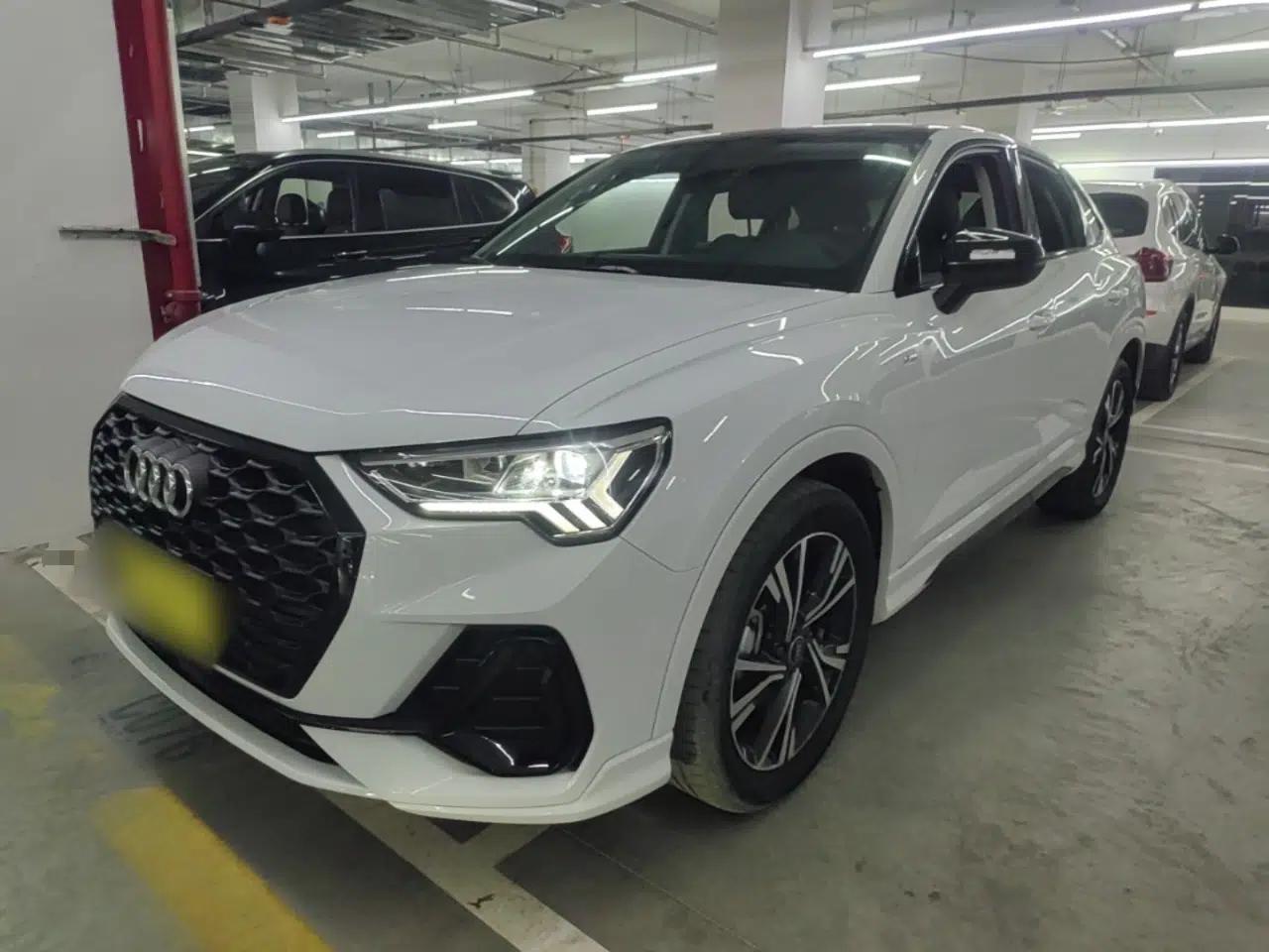 Audi Q3 Sportback 2022 40 TFSI Fashion Model — миниатюра 1