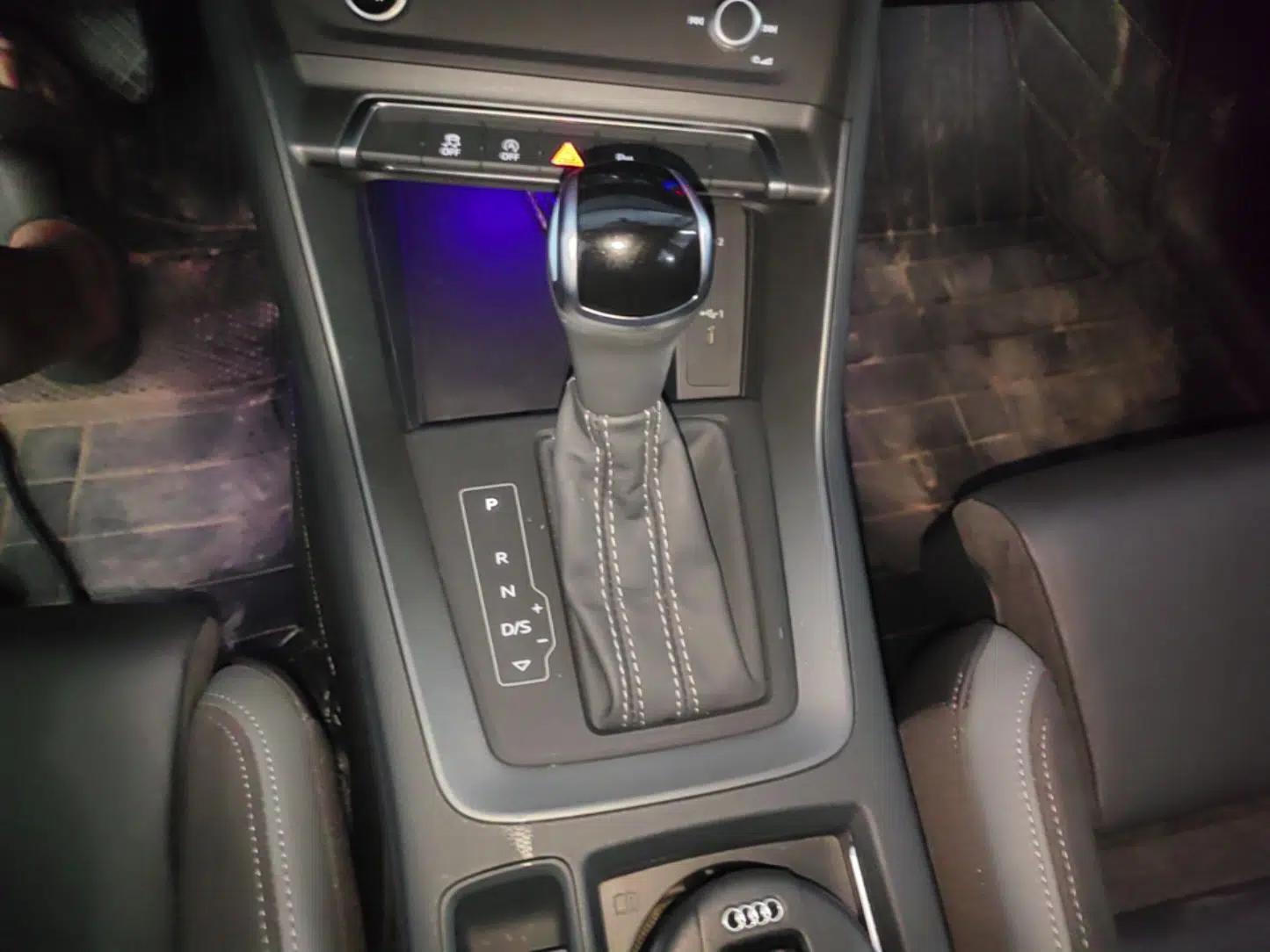 Audi Q3 Sportback 2022 40 TFSI Fashion Model — миниатюра 16