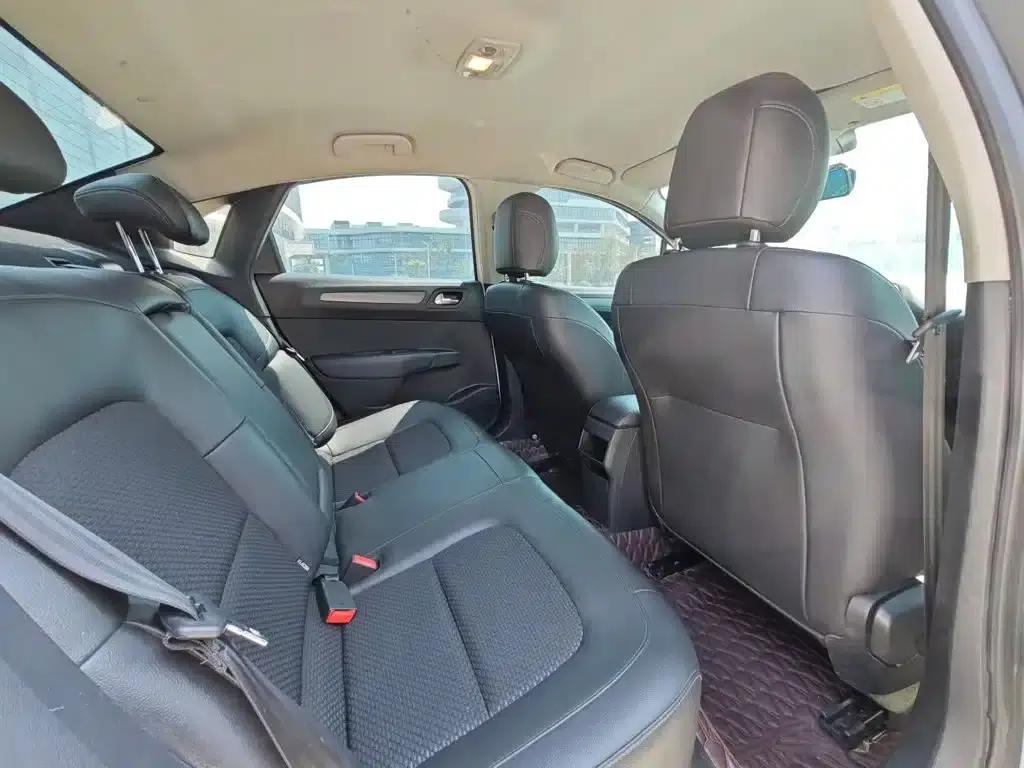 Citroën C4 2016 1.6L Manual Deluxe — миниатюра 7