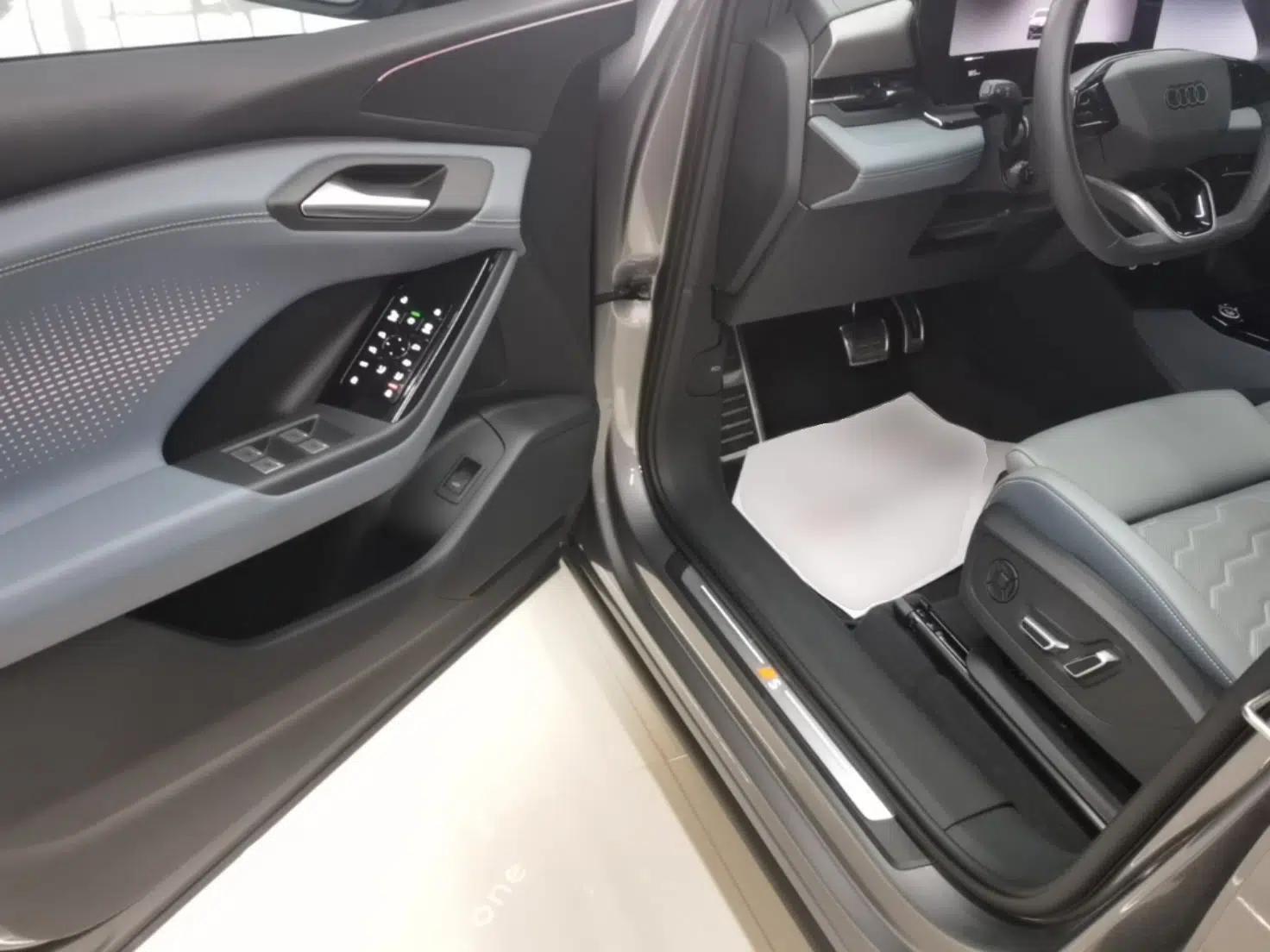 Audi Q6L e-tron 2026 First Launch Navigation Edition — миниатюра 18