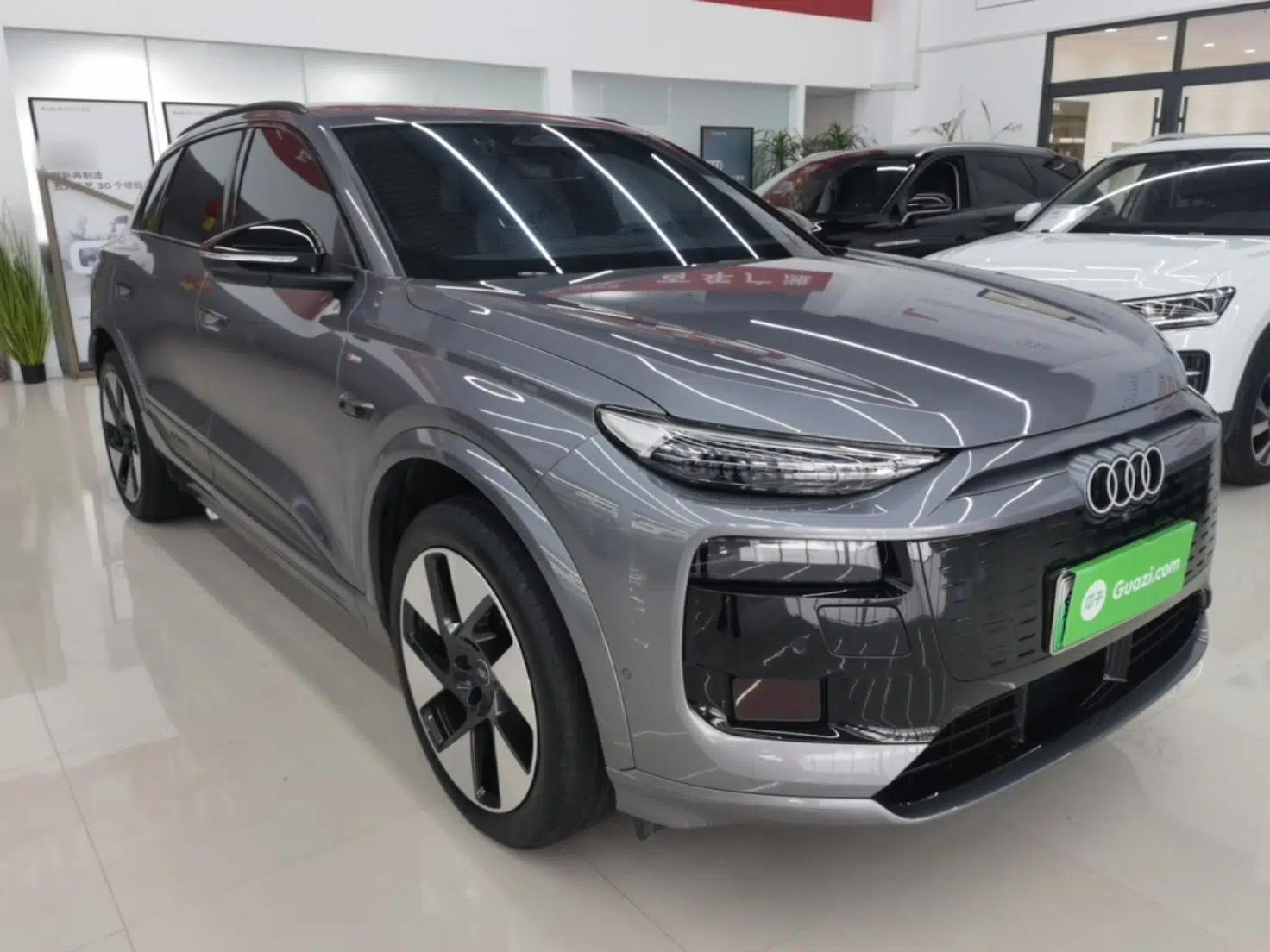 Audi Q6L e-tron 2026 First Launch Navigation Edition — миниатюра 3