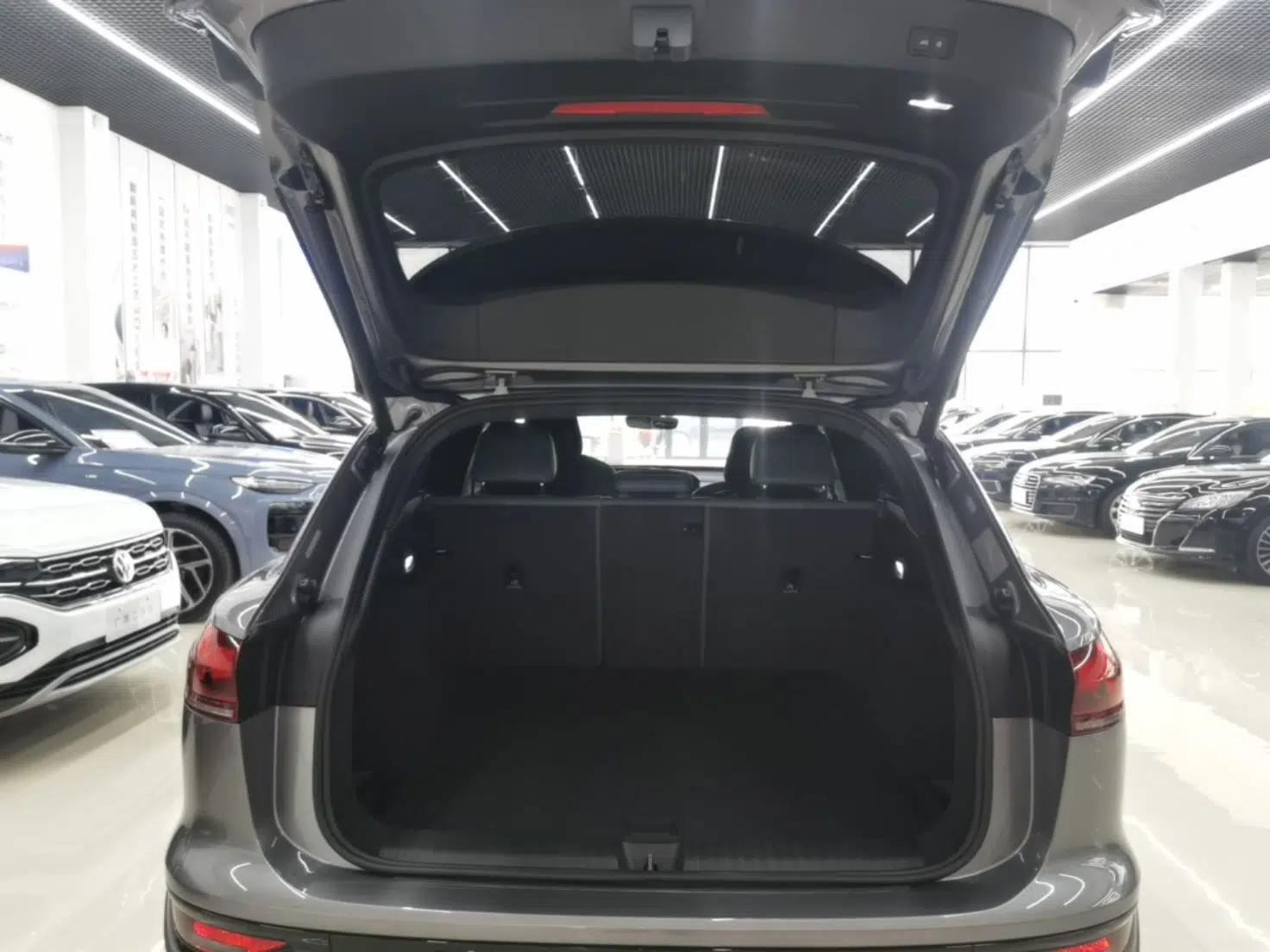 Audi Q6L e-tron 2026 First Launch Navigation Edition — миниатюра 22