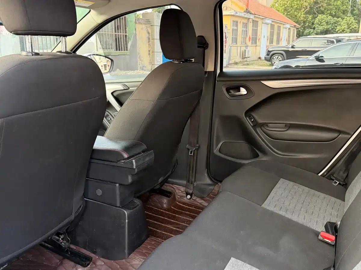 Citroën C3L 2020 190THP Automatic Upgrade Edition — миниатюра 12