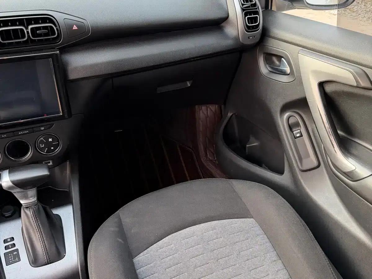 Citroën C3L 2020 190THP Automatic Upgrade Edition — миниатюра 7