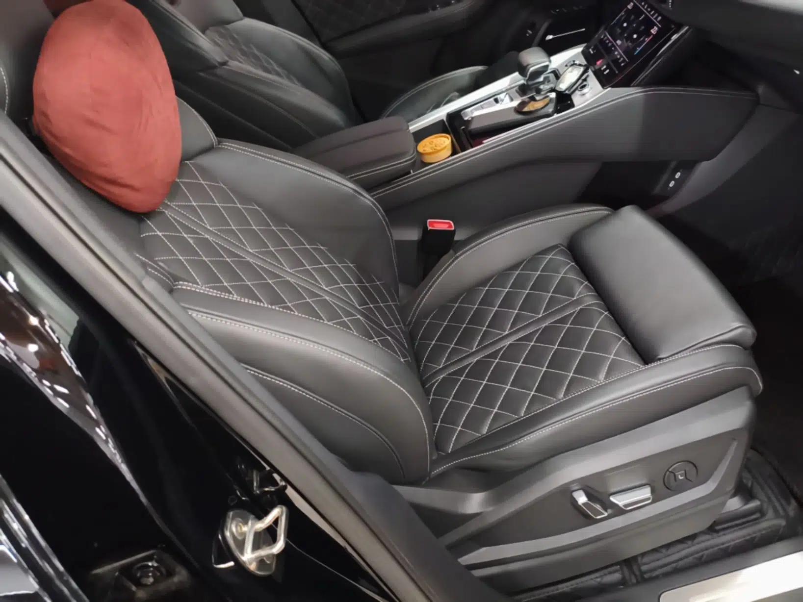 Audi Q6 2024 50 TFSI quattro Black Warrior Edition 6-seater — миниатюра 19