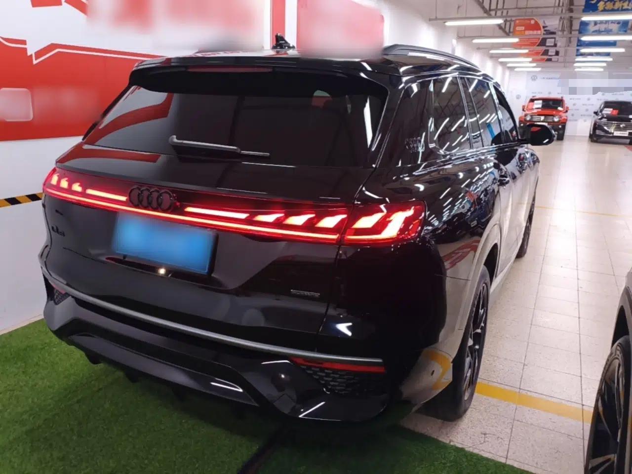 Audi Q6 2024 50 TFSI quattro Black Warrior Edition 6-seater — миниатюра 6