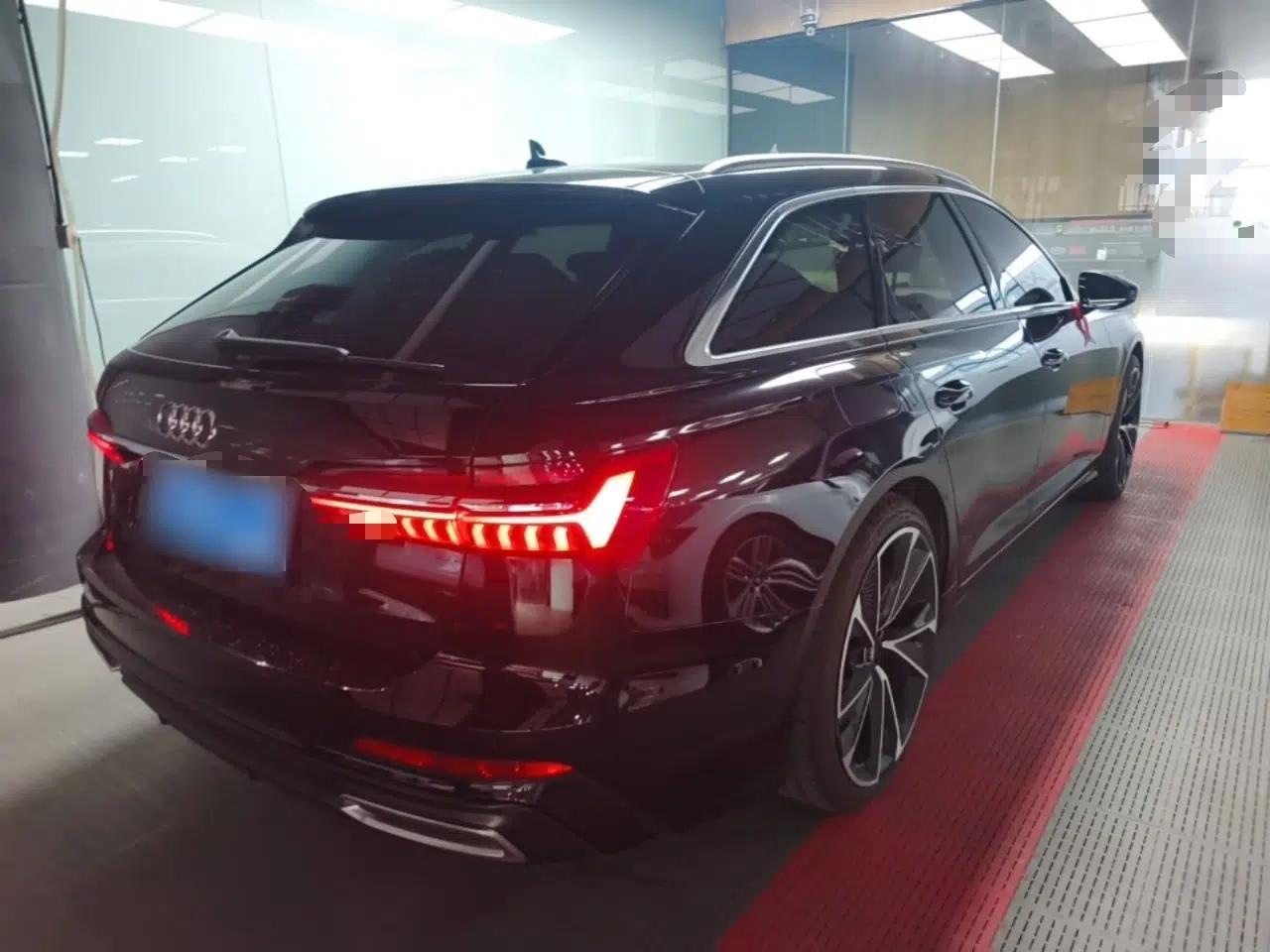 Audi A6 2021 Avant Avant-garde 45 TFSI Prestige Dynamic Edition — миниатюра 6