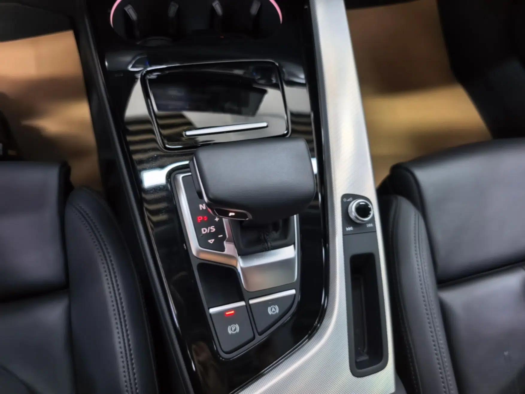 Audi A5 2024 Sportback 40 TFSI Fashionable and Dynamic Model — миниатюра 21