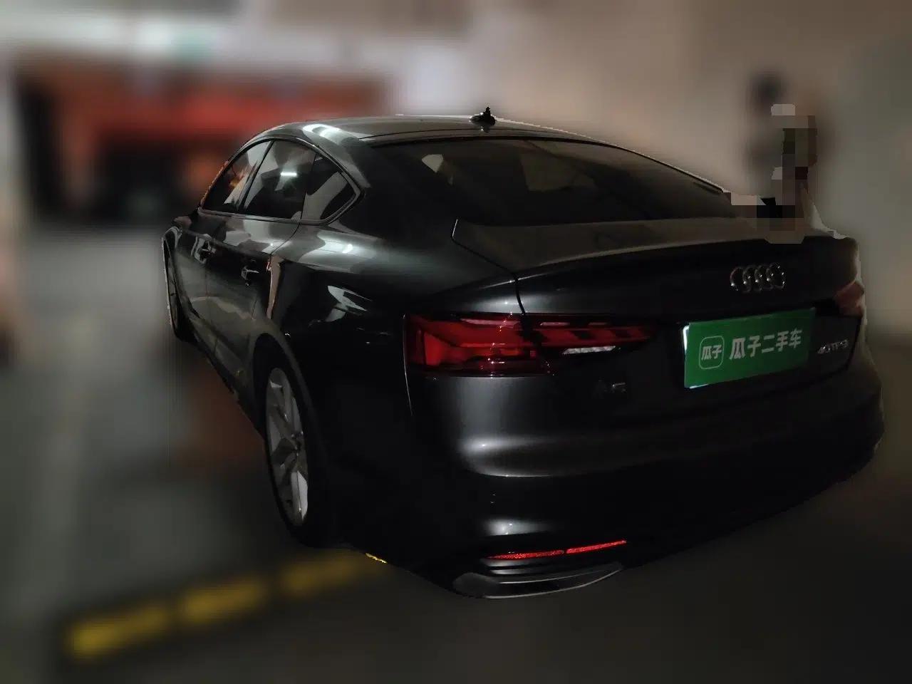 Audi A5 2023 Sportback 40 TFSI Fashionable and Dynamic Model — миниатюра 4