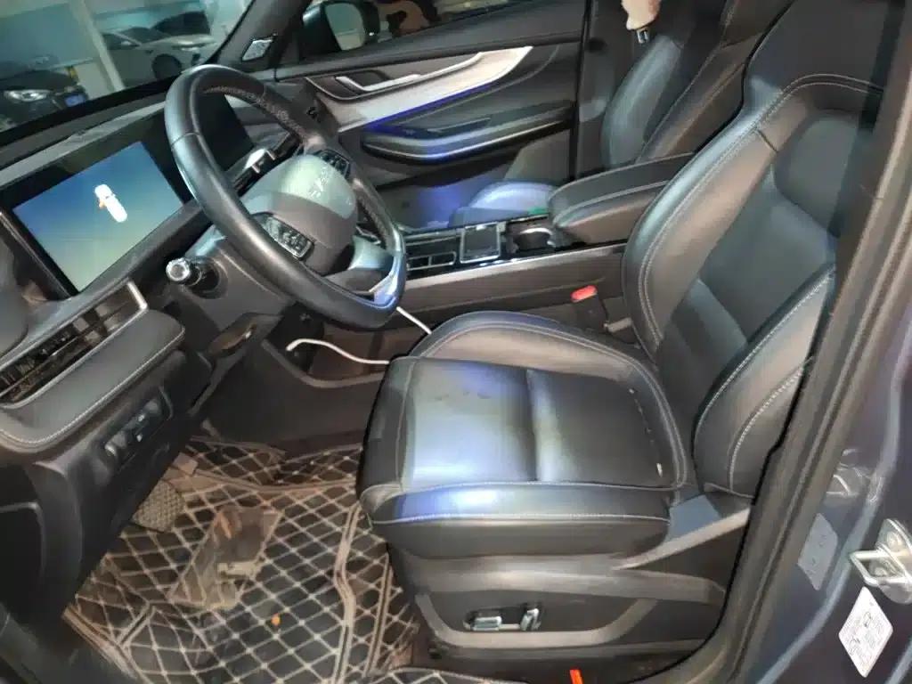 Exeed Chaser 2021 Versailles Edition 1.6T DCT Star Edition — миниатюра 12