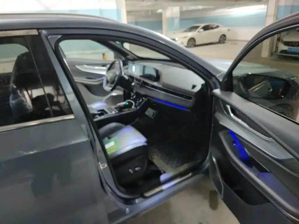 Exeed Chaser 2021 Versailles Edition 1.6T DCT Star Edition — миниатюра 22