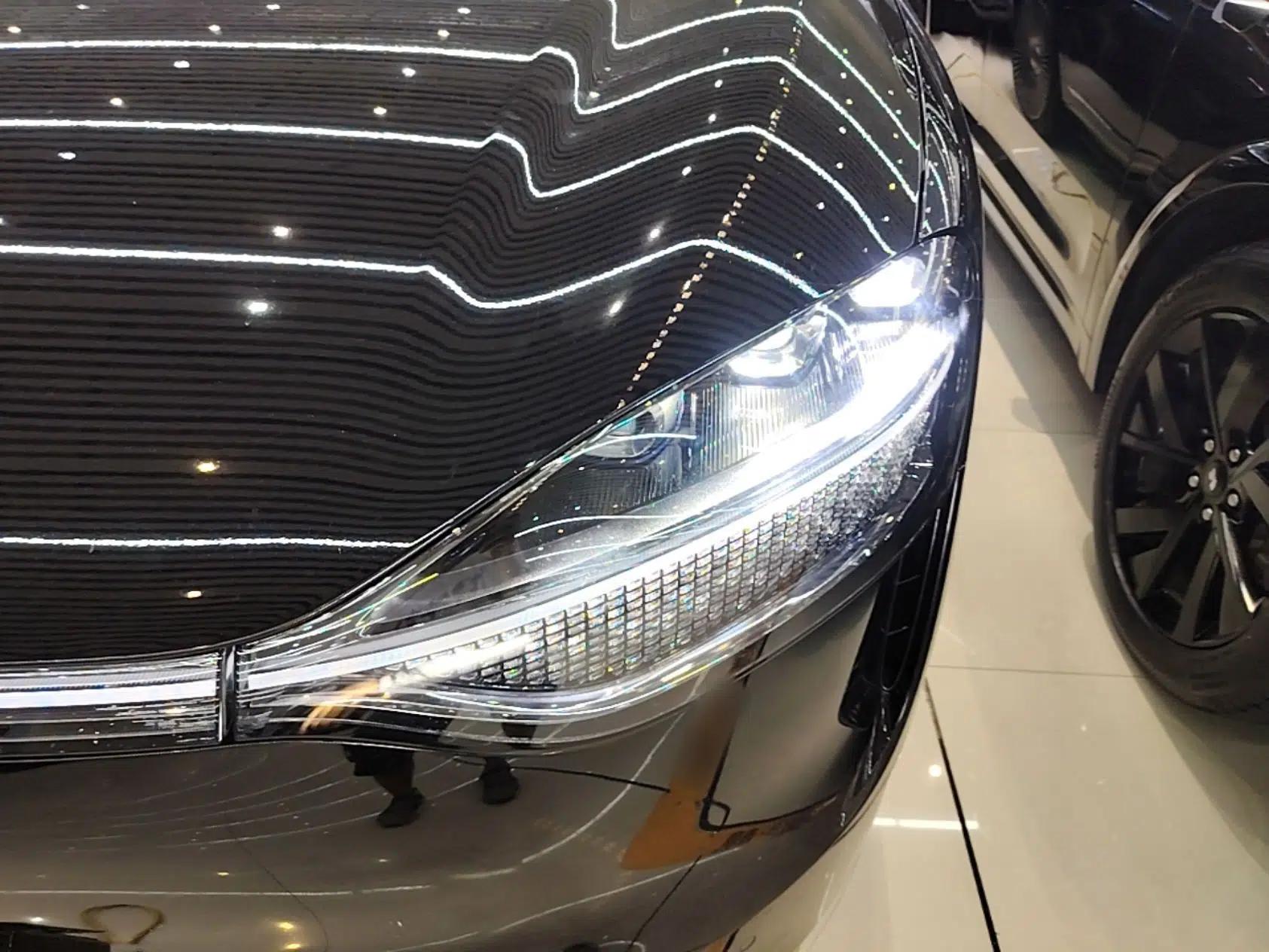 Hima AITO M9 2024 Range-Extended Ultra Version 52 kWh 6-Seater Model — миниатюра 8