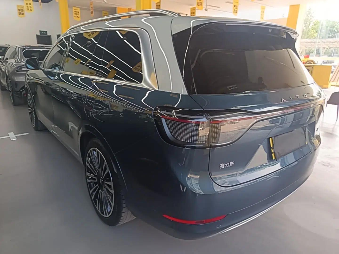 Hima AITO M9 2024 Range-Extended Max Edition 42 kWh 6-Seater Version — миниатюра 13