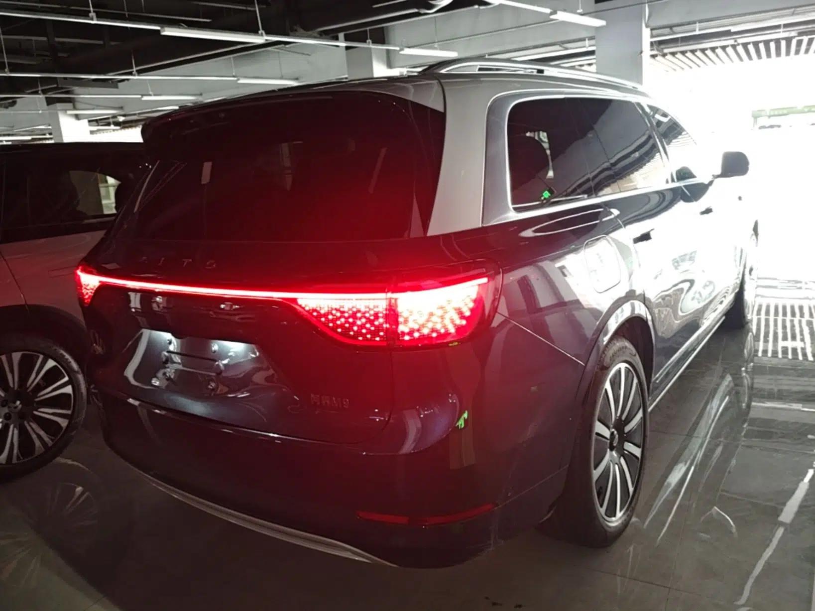 Hima AITO M9 2024 Range-Extended Ultra Version 42 kWh 6-Seater Model — миниатюра 6