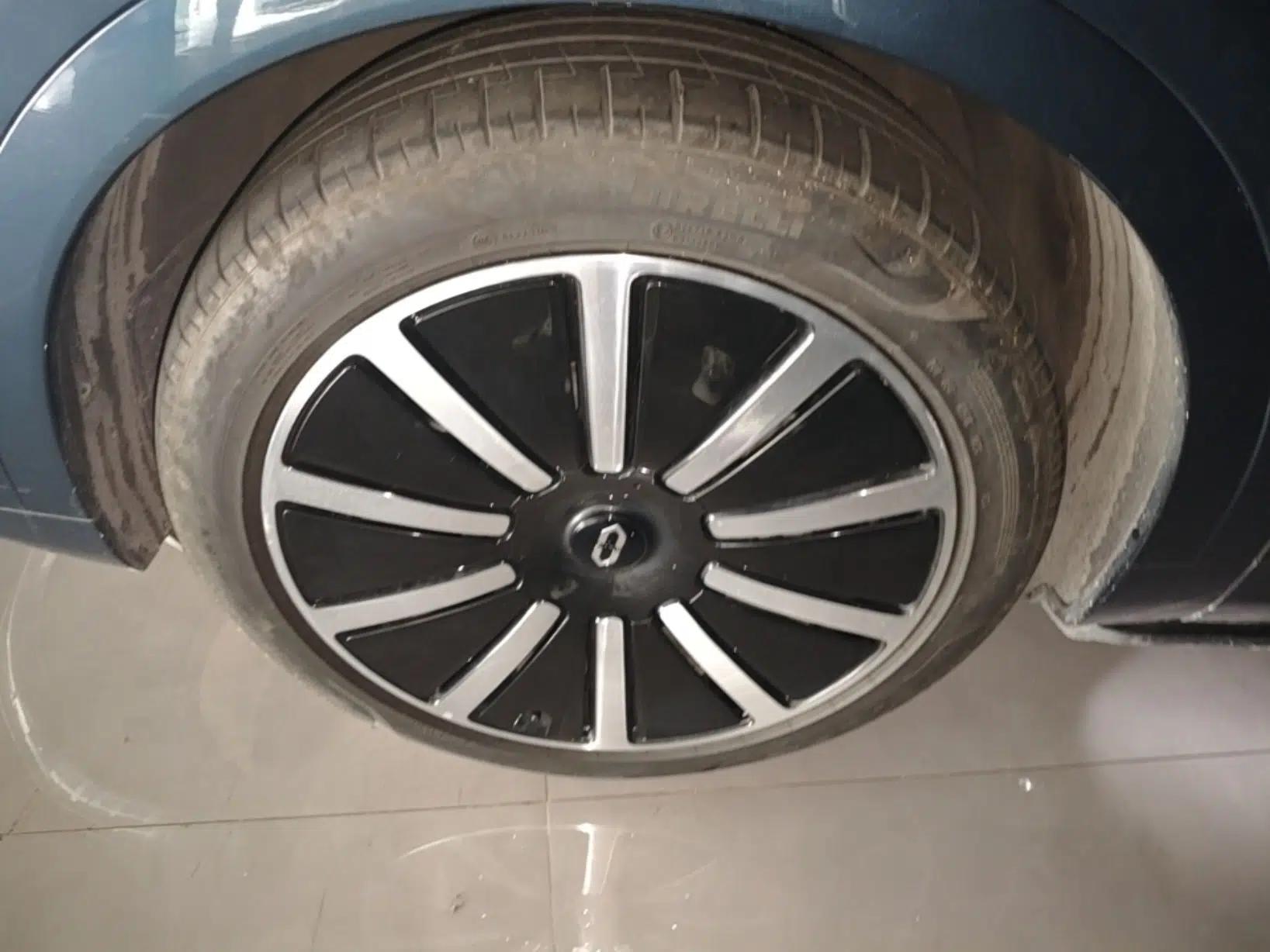 Hima AITO M9 2024 Range-Extended Ultra Version 42 kWh 6-Seater Model — миниатюра 10