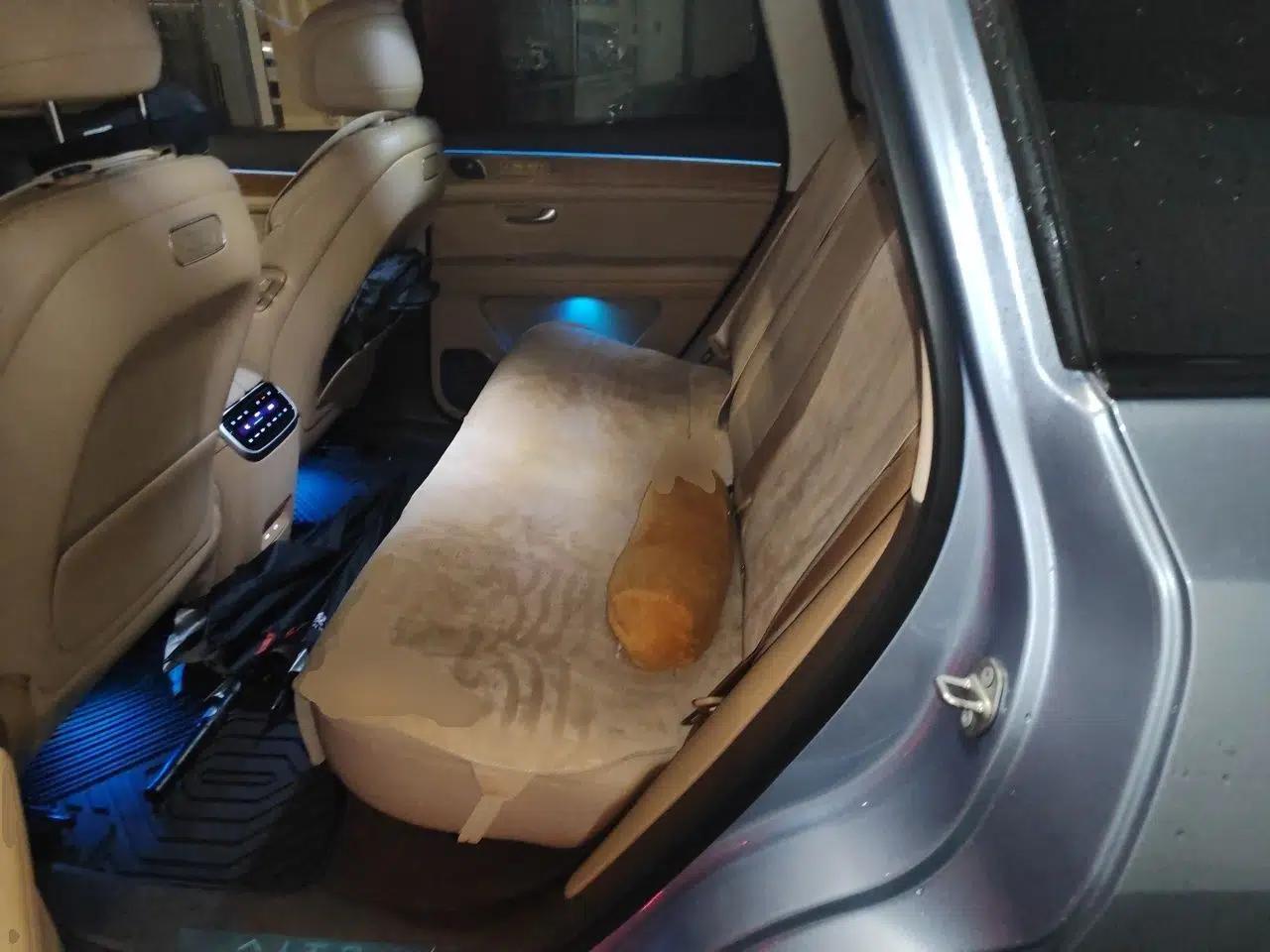 Hima AITO M7 2024 1.5T Intelligent Driving 4WD Max Edition 5 Seats — миниатюра 17