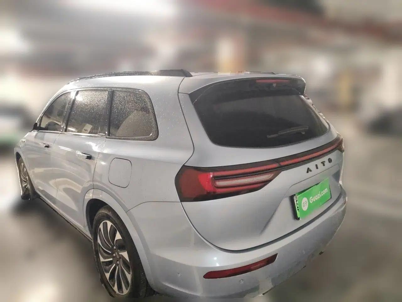 Hima AITO M7 2024 1.5T Intelligent Driving 4WD Max Edition 5 Seats — миниатюра 4