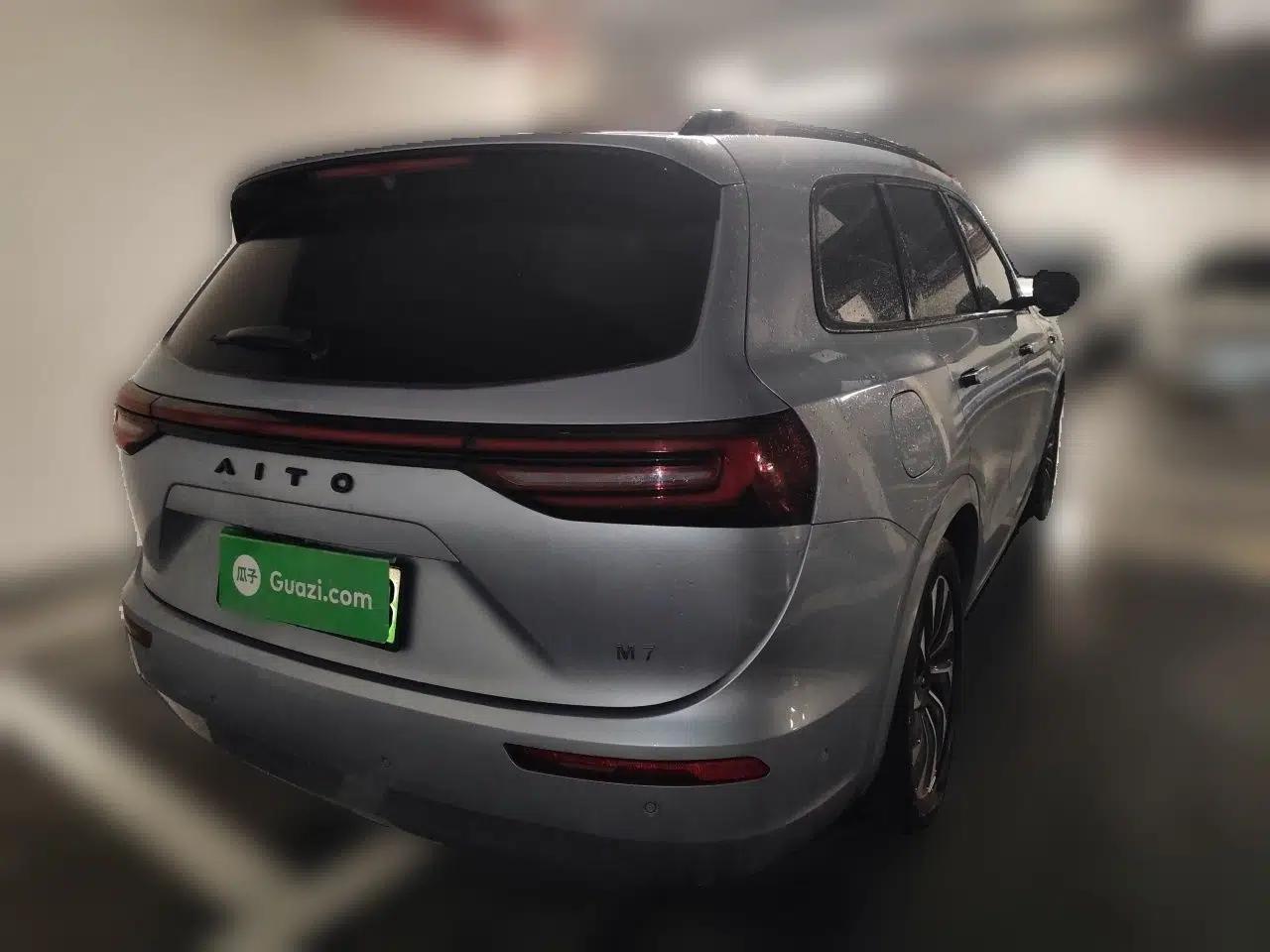 Hima AITO M7 2024 1.5T Intelligent Driving 4WD Max Edition 5 Seats — миниатюра 6