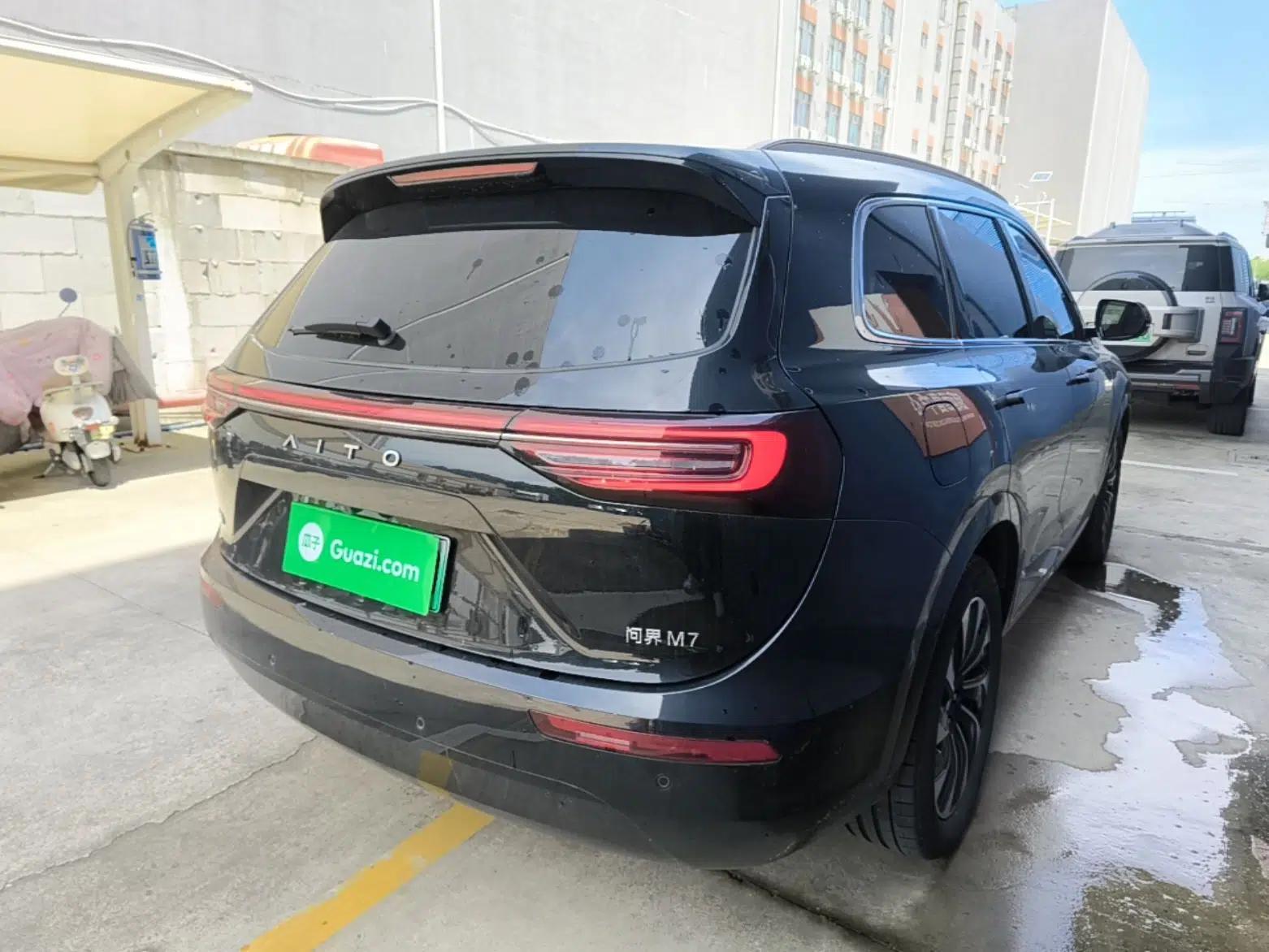 Hima AITO M7 2024 1.5T Rear-Drive Plus Version 5 Seats — миниатюра 6