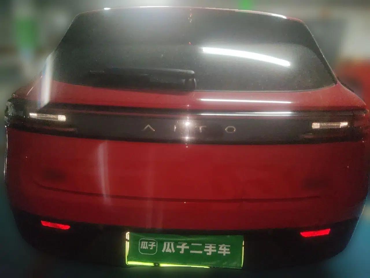 Hima AITO M5 2024 Extended-Range Max RS Four-Wheel Drive Advanced Intelligent Driving Version — миниатюра 5