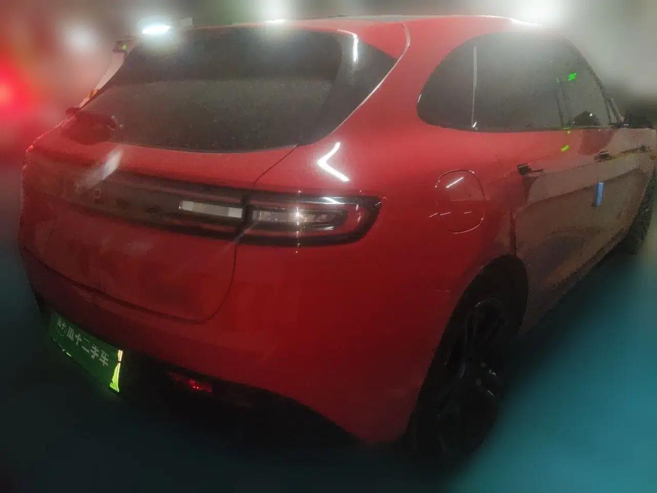 Hima AITO M5 2024 Extended-Range Max RS Four-Wheel Drive Advanced Intelligent Driving Version — миниатюра 6