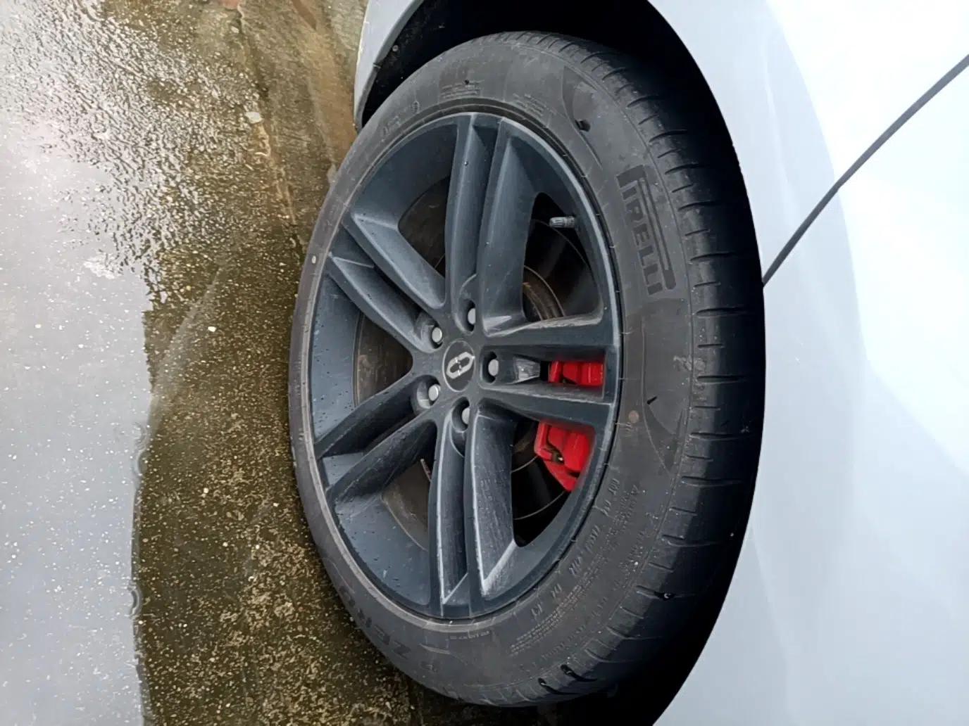 Hima AITO M5 2025 Extended-Range Ultra All-Wheel-Drive Version — миниатюра 16