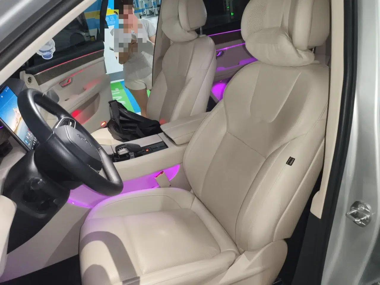 Hima AITO M5 2022 Extended-Range Four-Wheel Drive Flagship Edition — миниатюра 15