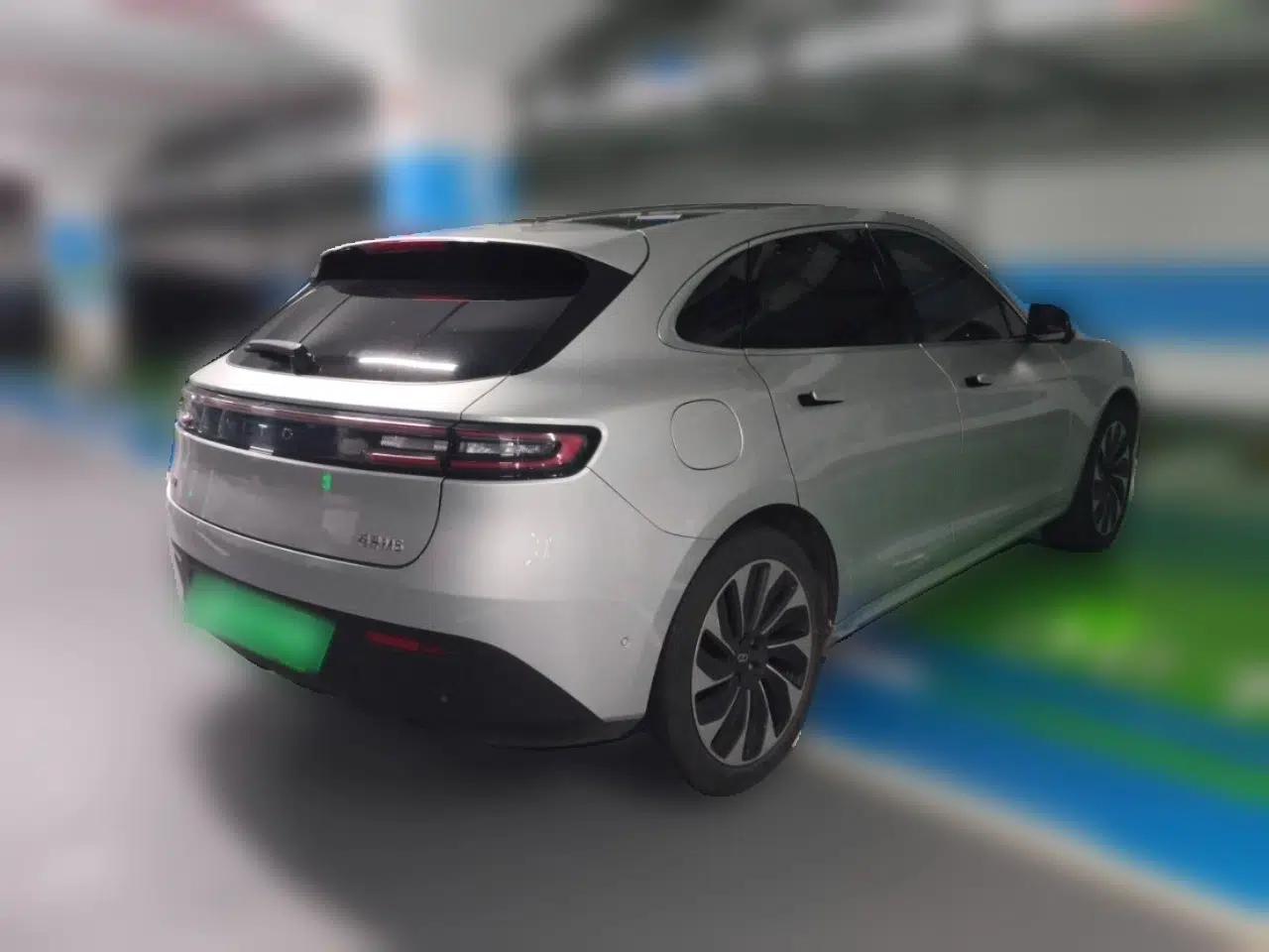 Hima AITO M5 2022 Extended-Range Four-Wheel Drive Flagship Edition — миниатюра 6