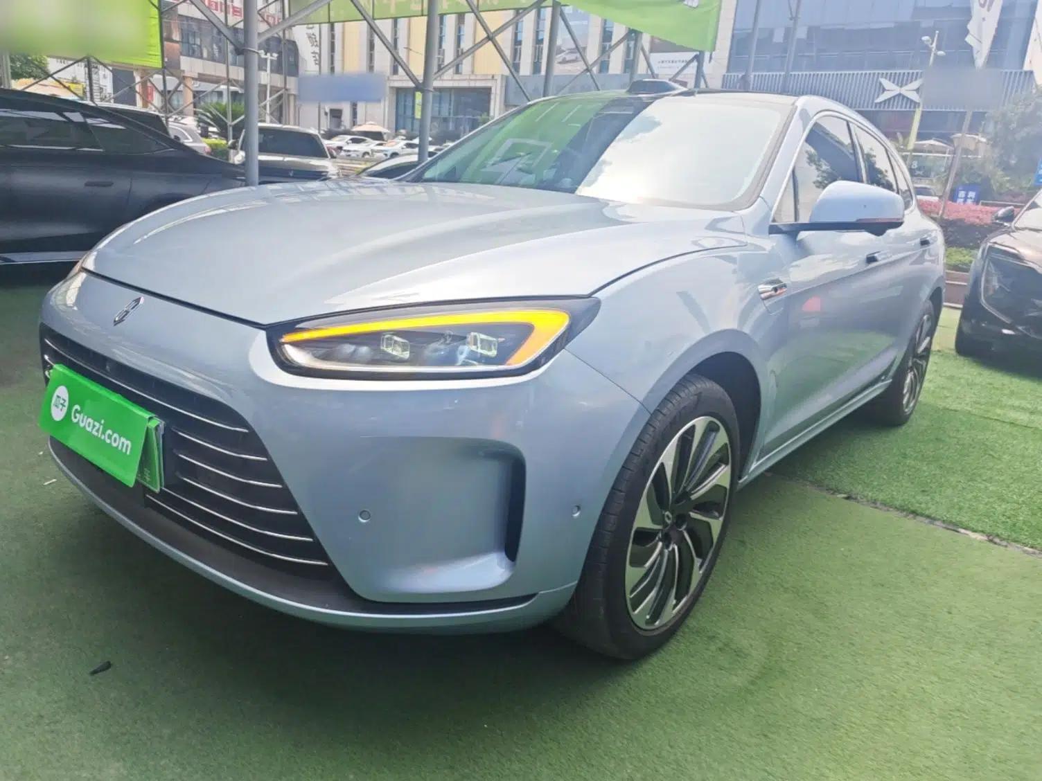 Hima AITO M5 2023 Extended-Range Four-Wheel Drive Intelligent Driving Version — миниатюра 1