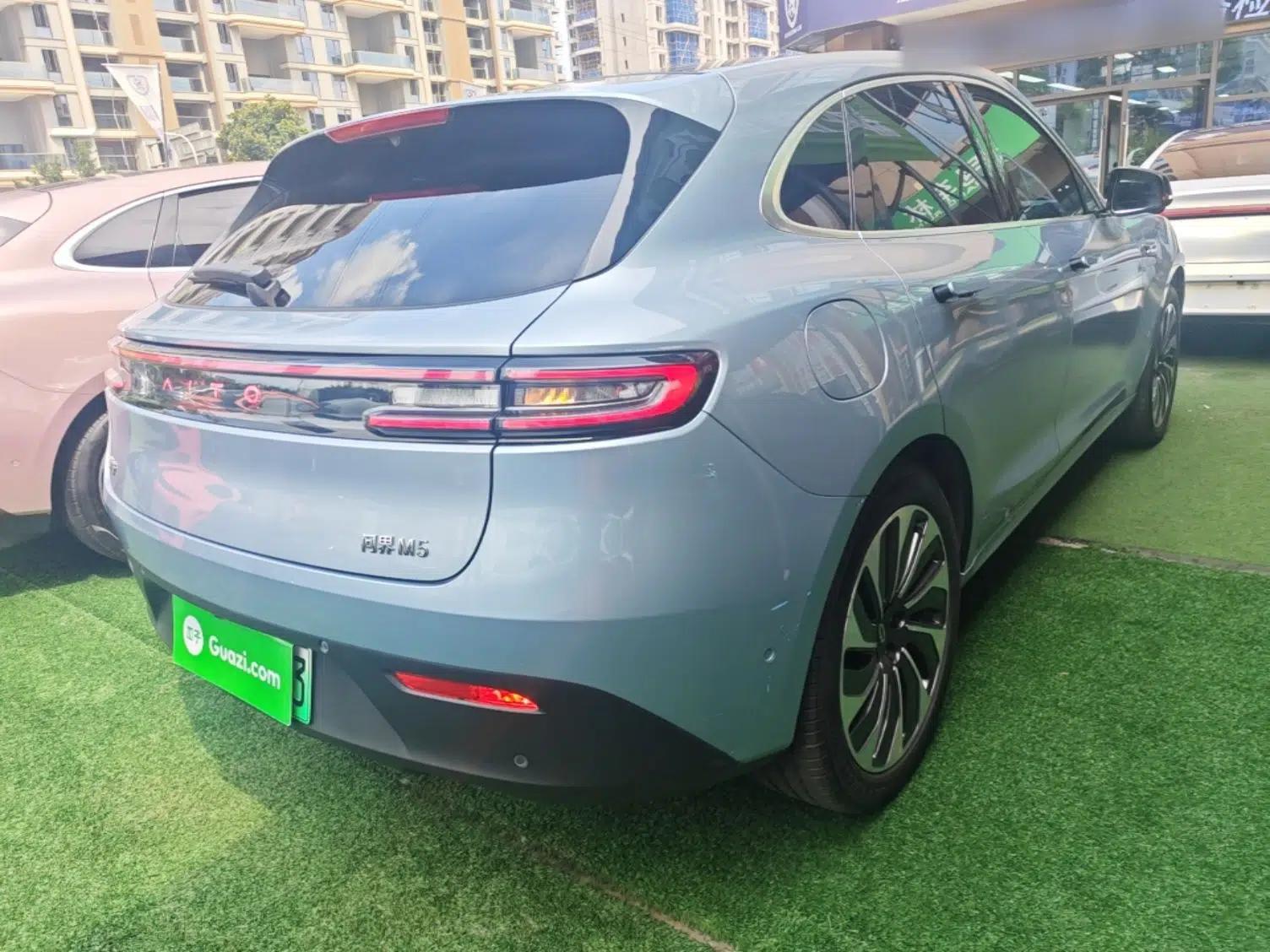 Hima AITO M5 2023 Extended-Range Four-Wheel Drive Intelligent Driving Version — миниатюра 6