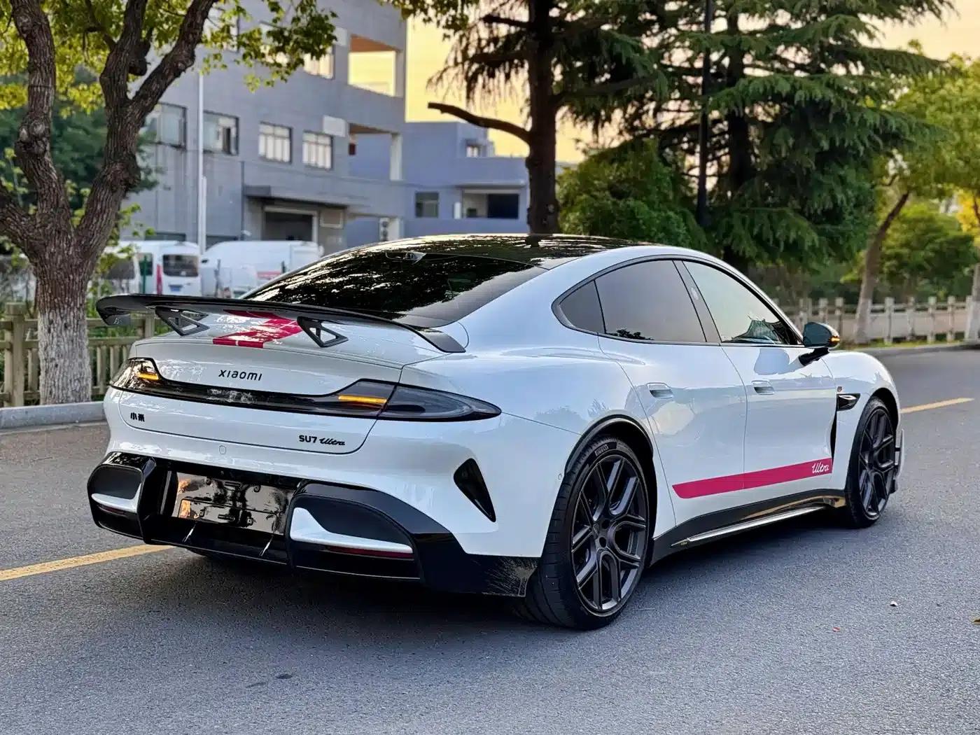 Xiaomi SU7 Ultra 2025 Nürburgring Limited Edition — миниатюра 9
