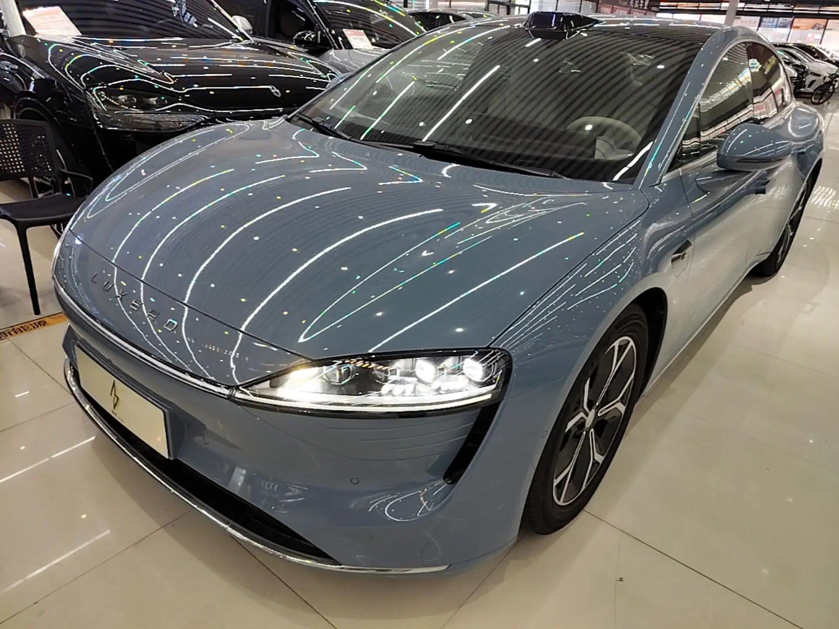 Hima Luxeed S7 2024 Max+ Rear-Drive Ultra-Range Intelligent Driving Edition — миниатюра 1