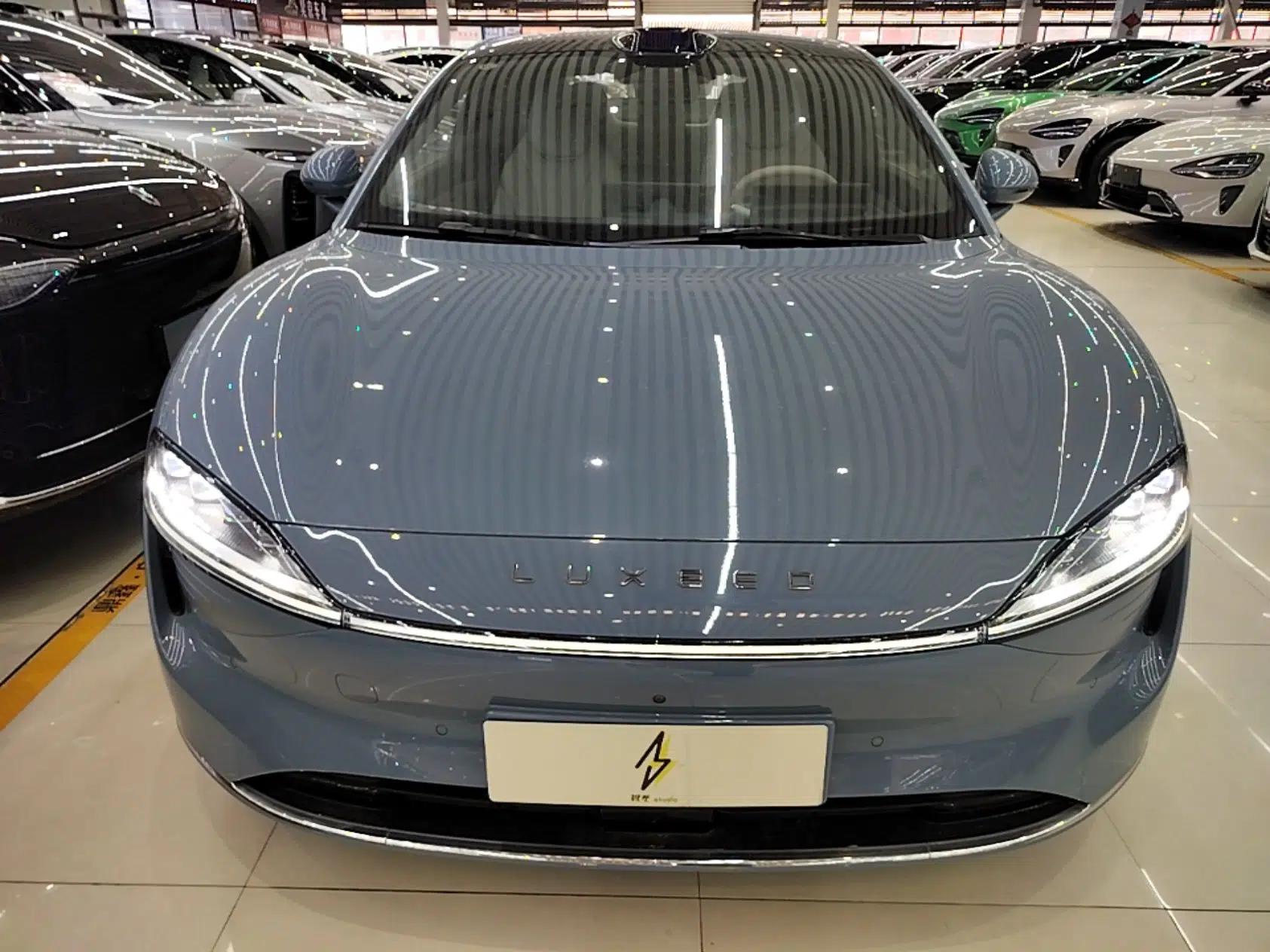 Hima Luxeed S7 2024 Max+ Rear-Drive Ultra-Range Intelligent Driving Edition — миниатюра 2