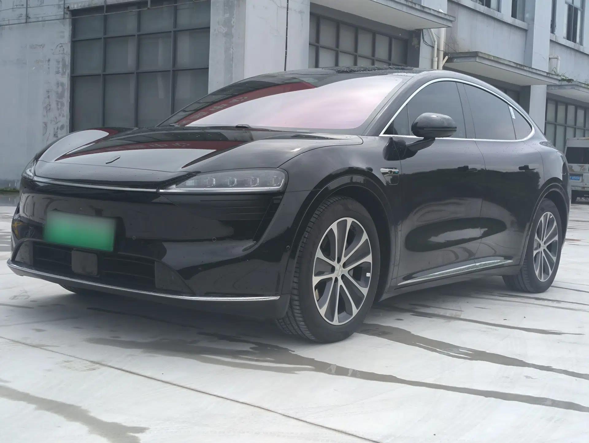 Hima Luxeed R7 2024 Pure Electric 667km Pro — миниатюра 13