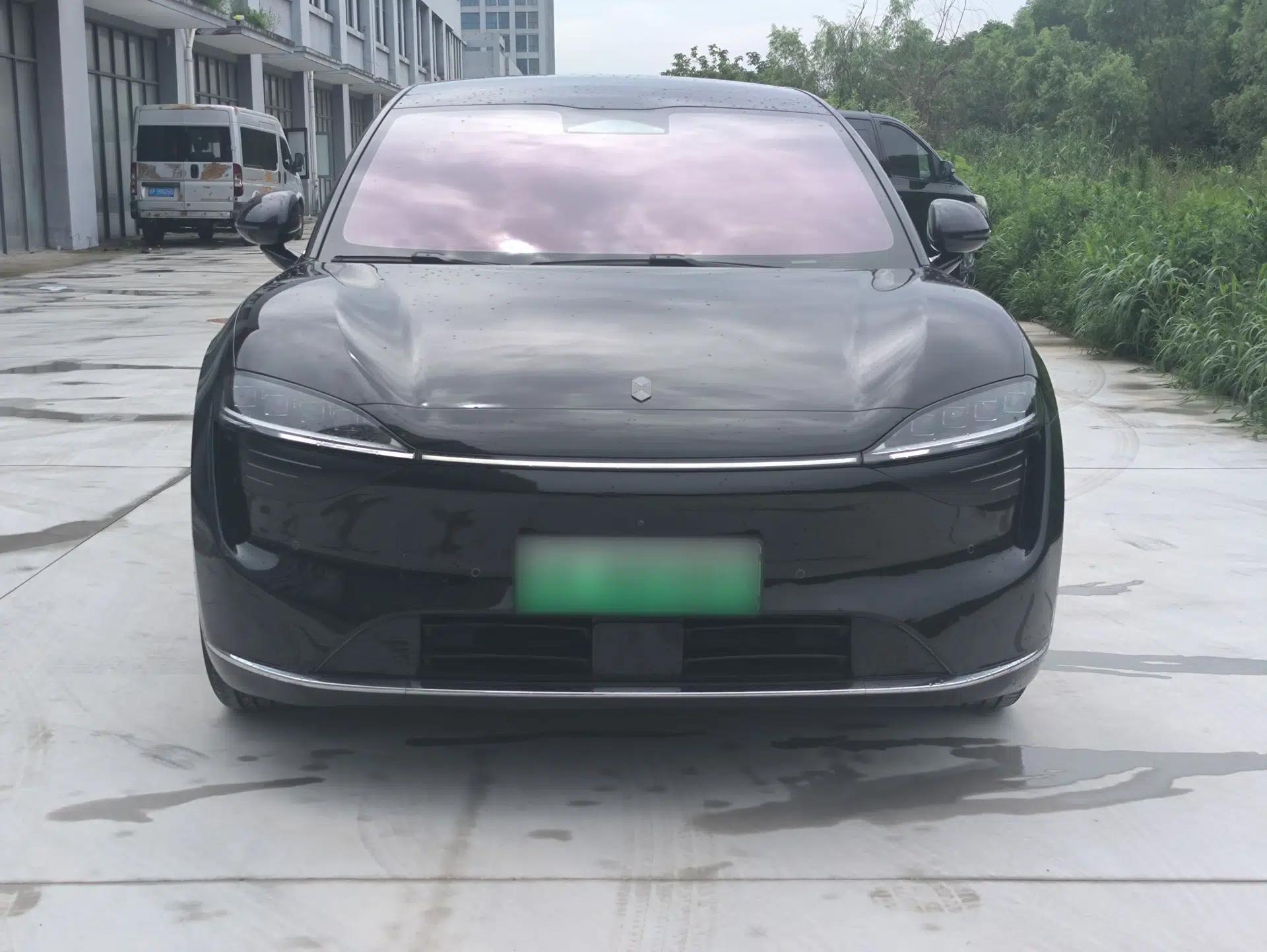 Hima Luxeed R7 2024 Pure Electric 667km Pro — миниатюра 4