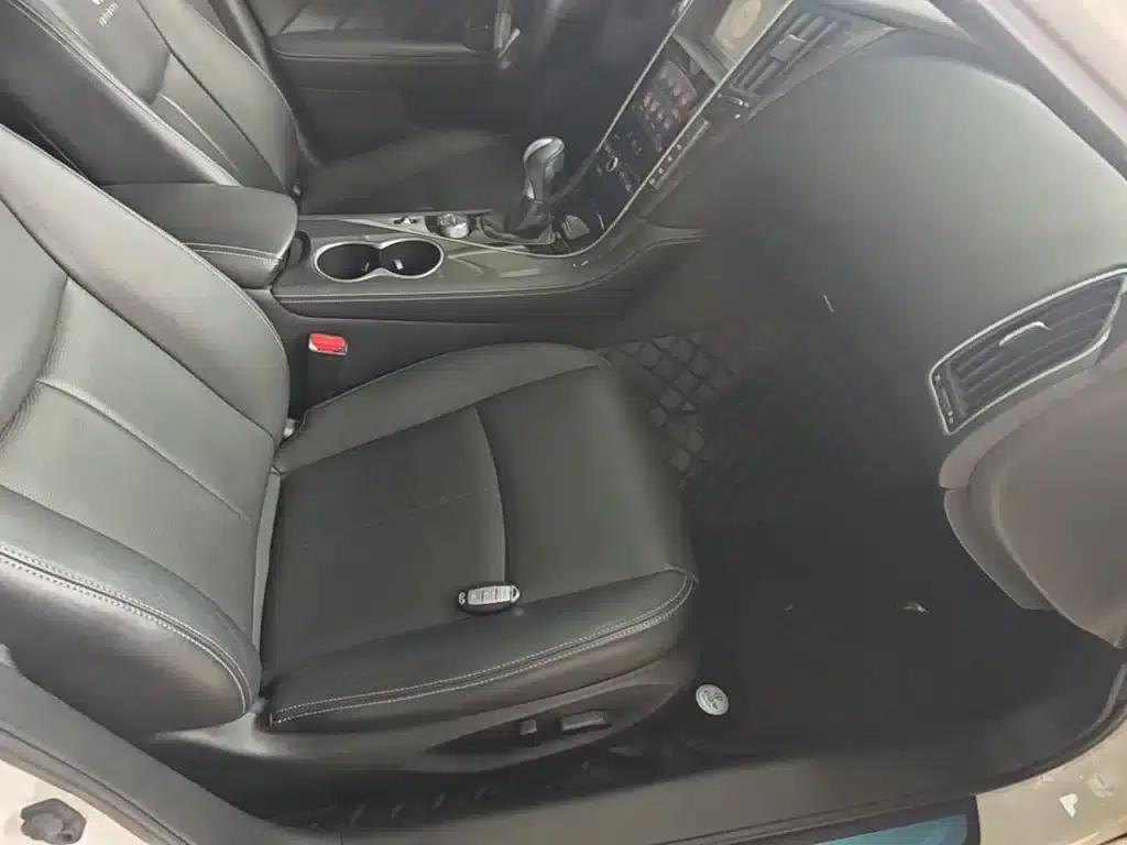 Infiniti Q50 2014 2.0T Comfort Edition — миниатюра 25