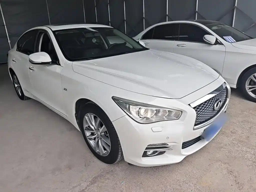 Infiniti Q50 2014 2.0T Comfort Edition — миниатюра 4