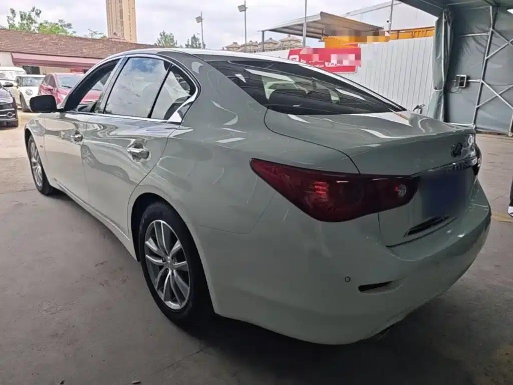 Infiniti Q50 2014 2.0T Comfort Edition — миниатюра 5