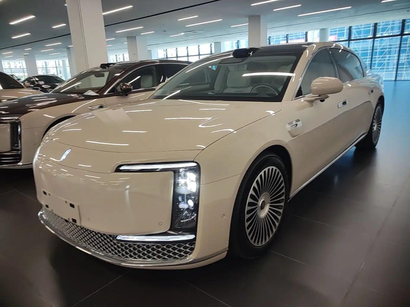 Hima S800 2025 Model, Pure Electric Starlight Executive Edition, 4 Seats — миниатюра 1