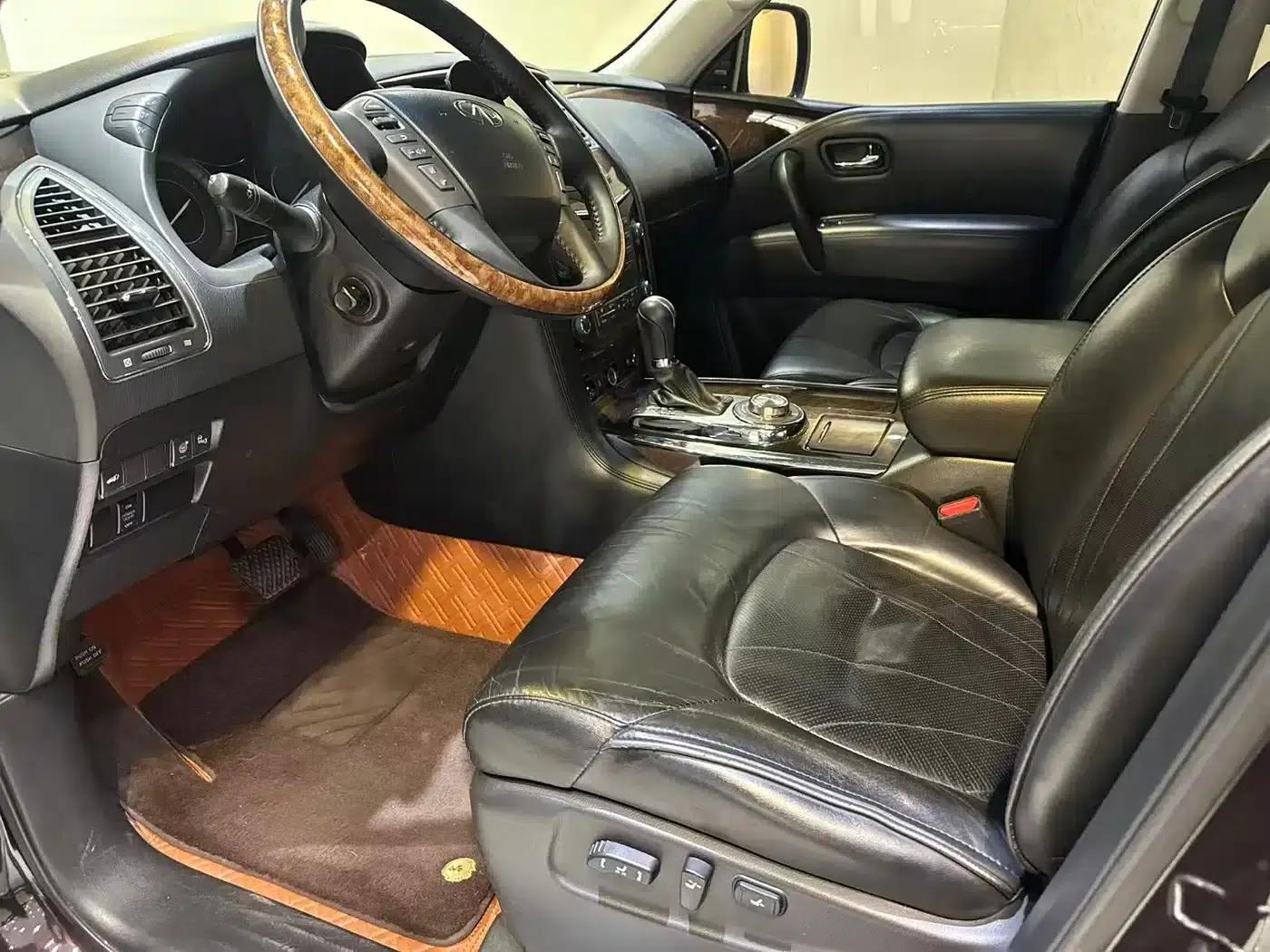 Infiniti QX80 2013 5.6L 4WD — миниатюра 2