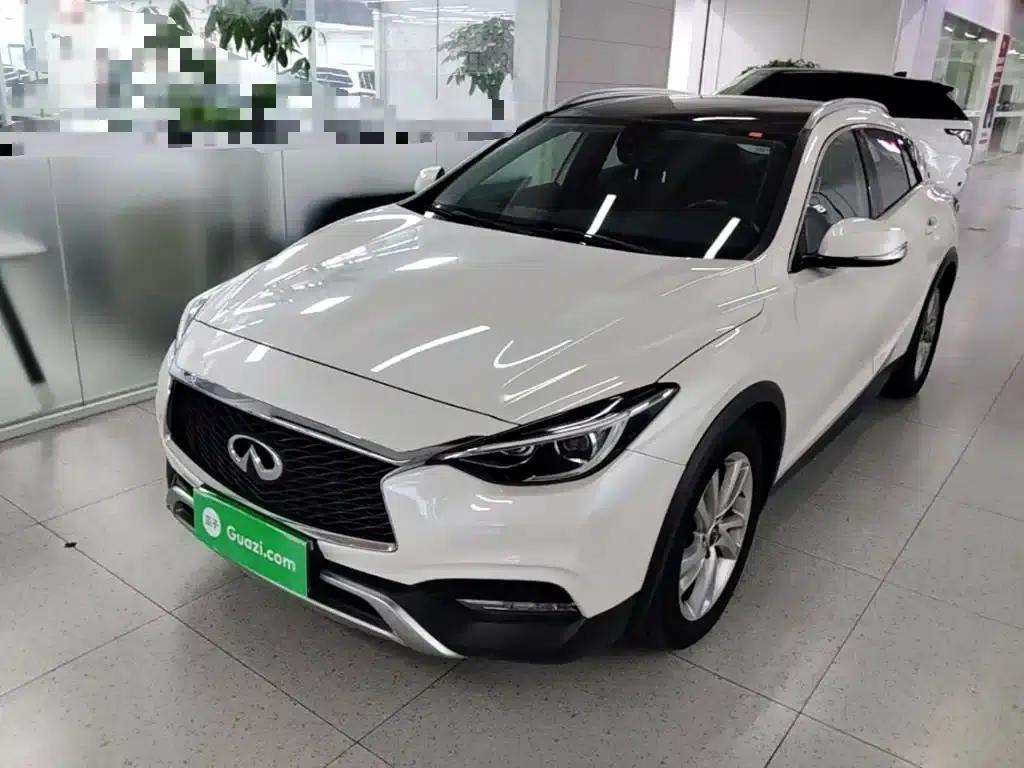Infiniti QX30 2017 1.6T 2WD Sport Edition — миниатюра 1
