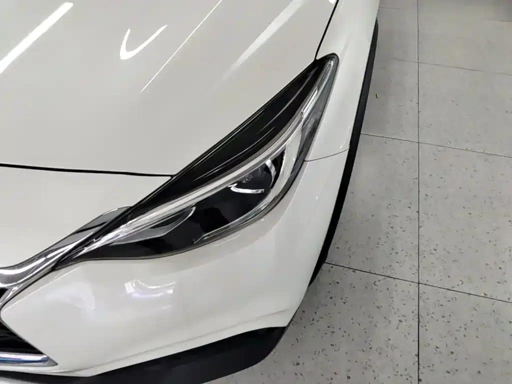 Infiniti QX30 2017 1.6T 2WD Sport Edition — миниатюра 24