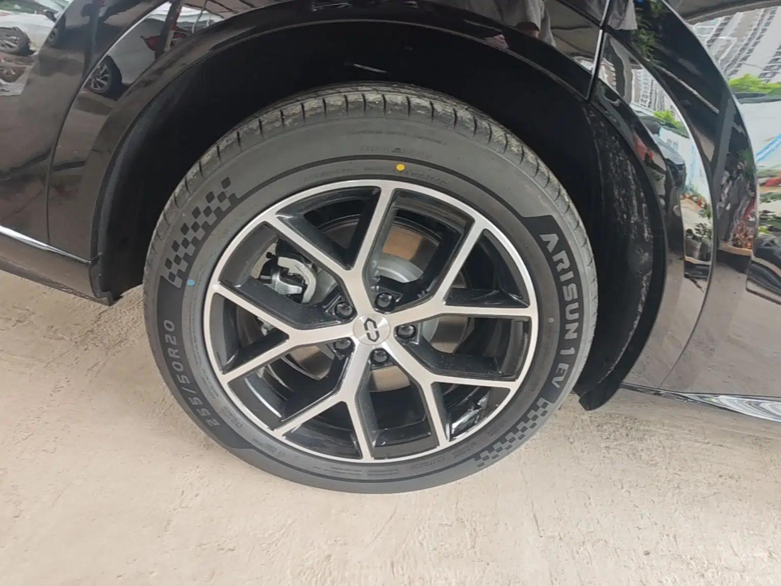 Hima AITO M6 2026 Model Range-Extended Max+ Four-Wheel Drive — миниатюра 11
