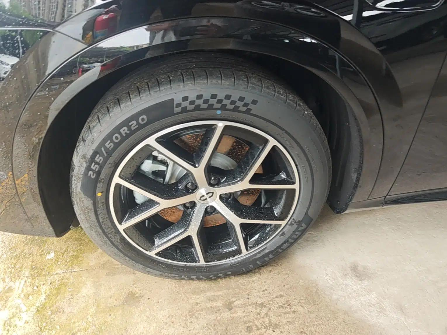 Hima AITO M6 2026 Model Range-Extended Max+ Four-Wheel Drive — миниатюра 10