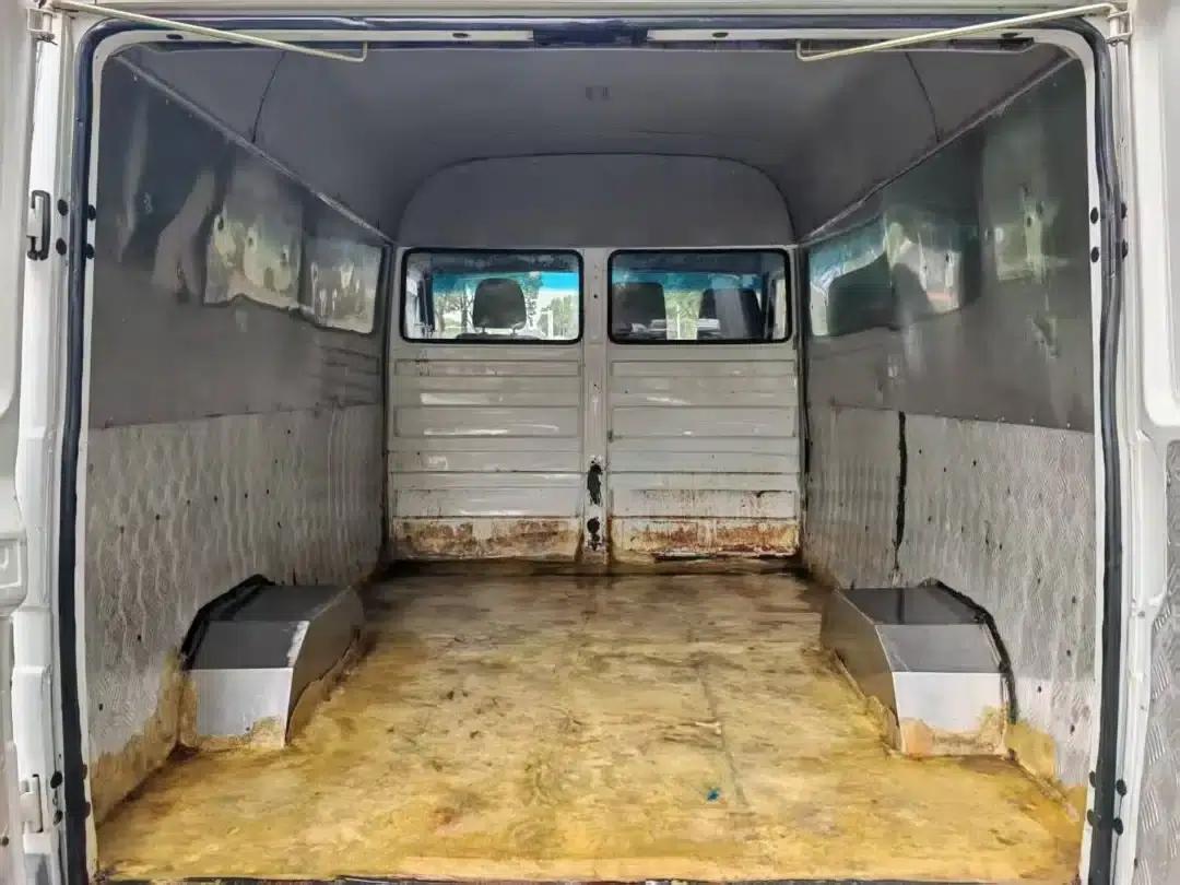 Iveco Proud 2014 Model 2.5T-A35 NJ6484ACM47Z4 — миниатюра 6