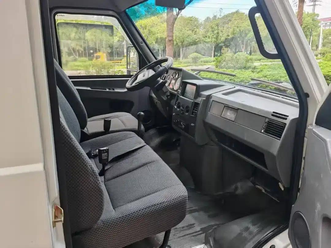 Iveco Proud 2014 Model 2.5T-A35 NJ6484ACM47Z4 — миниатюра 7