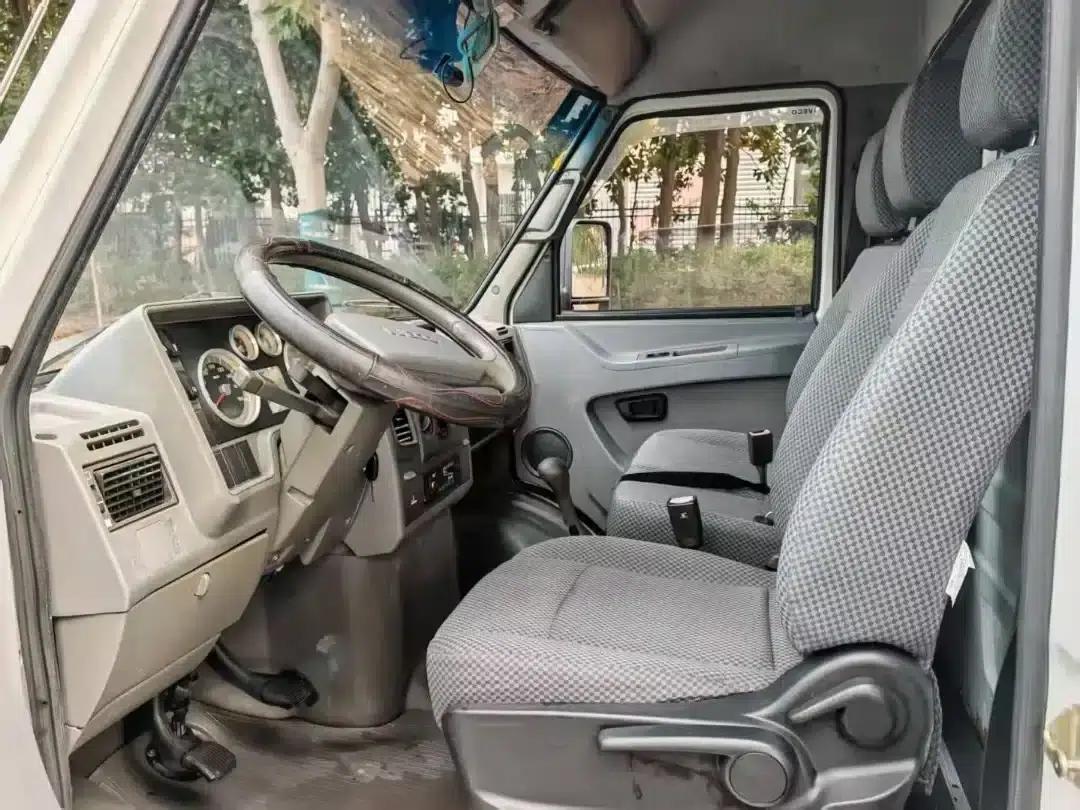 Iveco Proud 2014 Model 2.5T-A35 NJ6484ACM47Z4 — миниатюра 8