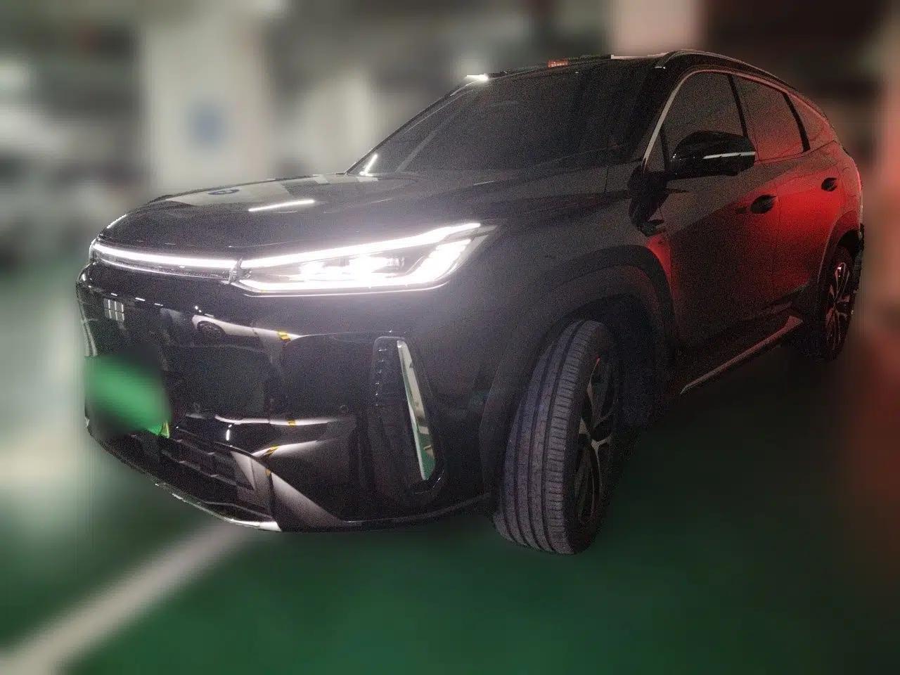 Geely Galaxy M7 2026 Model Yuanyoujia 225km Exploration+ Edition — миниатюра 1