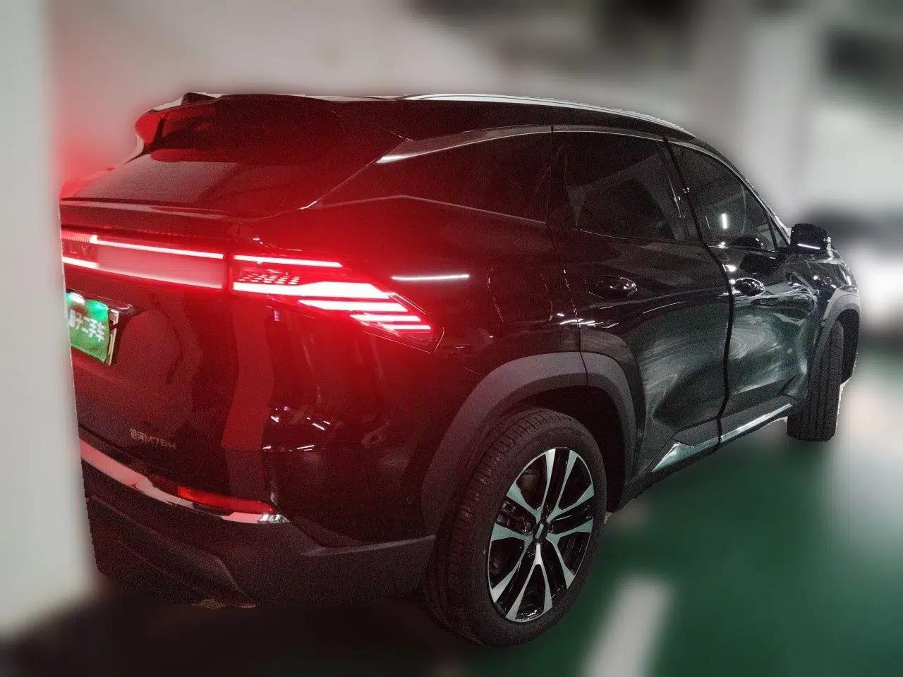 Geely Galaxy M7 2026 Model Yuanyoujia 225km Exploration+ Edition — миниатюра 6